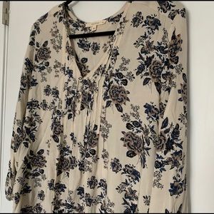 Fun2Fun Floral Blouse